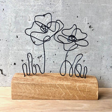 Laden Sie das Bild in den Galerie-Viewer, Lineart Blumendeko