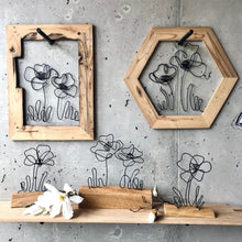 Laden Sie das Bild in den Galerie-Viewer, Lineart Blumendeko