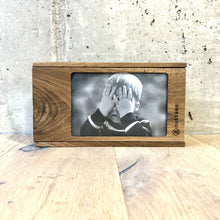 Laden Sie das Bild in den Galerie-Viewer, Fotobox